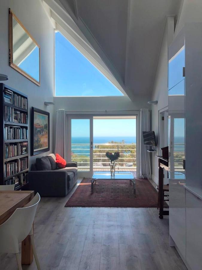 Camps Bay Loft With Stunning Mountain And Ocean Views Apartment เคปทาวน์ ภายนอก รูปภาพ